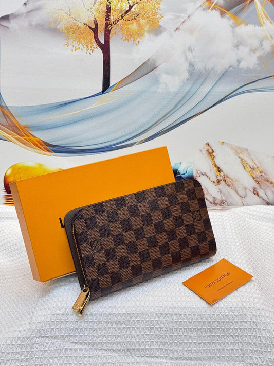 Louis Vuitton Zippy Organizer (Damier Ebene)