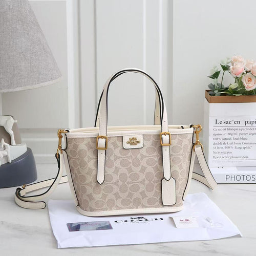 Coach Mollie Tote 25 in Signature Canvas (Light Khaki/Chalk)