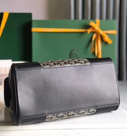 Goyard Saïgon Structured Bag (Black)